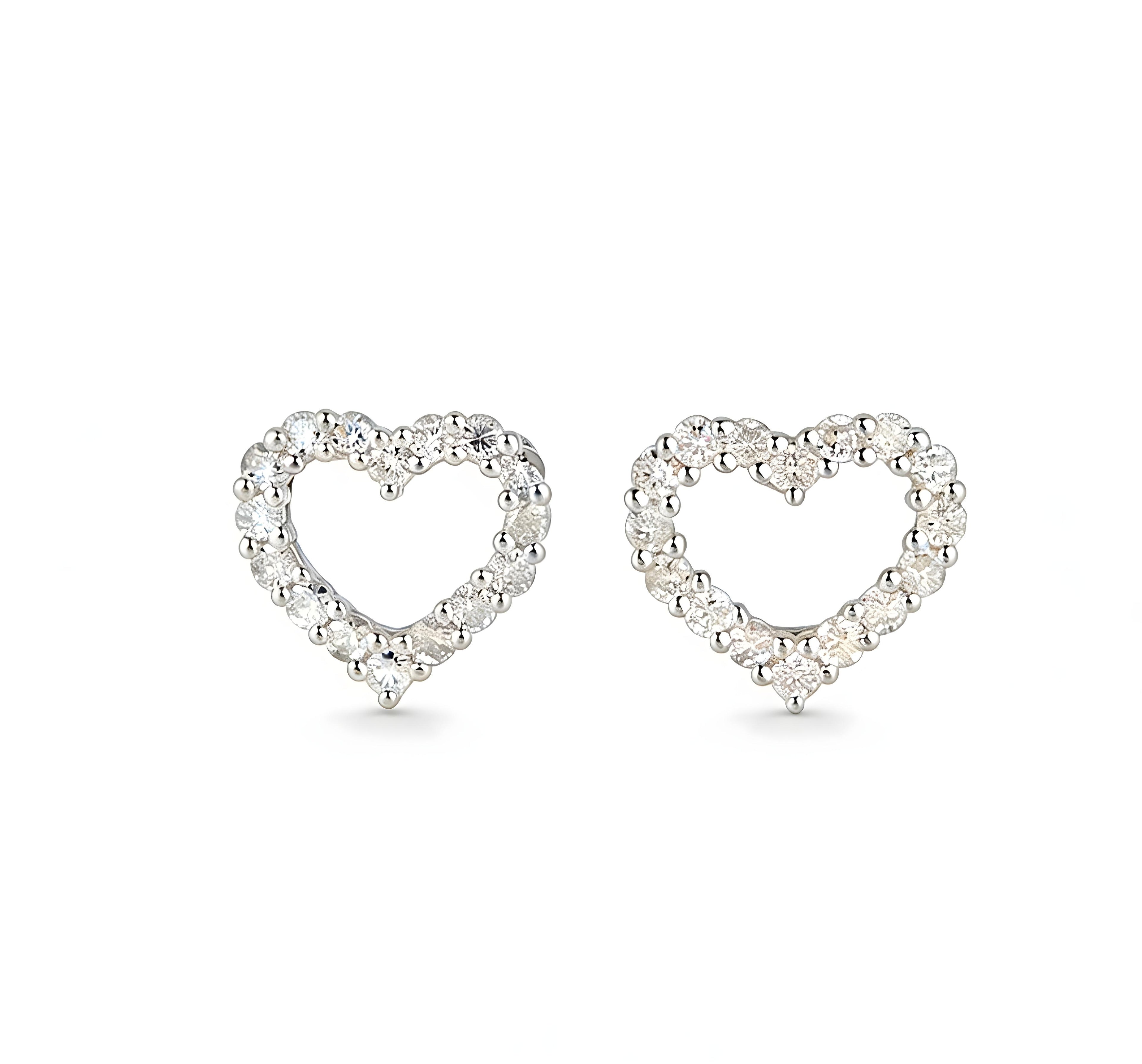 AMORE STUDS